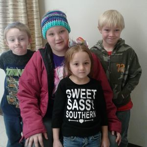 Meet your Posher, Ella